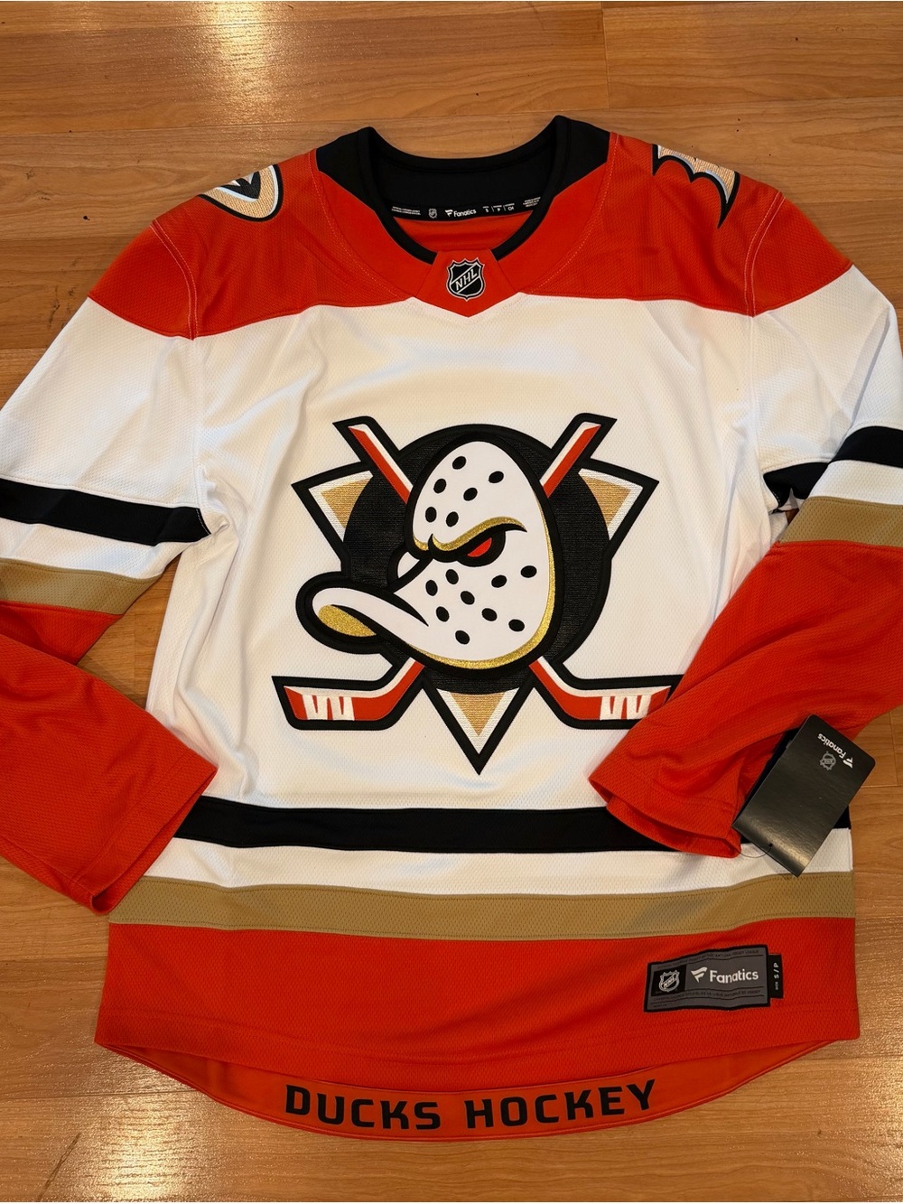 Fanatics Anaheim Ducks White, Orange & Gold Hockey Jersey NWT Small